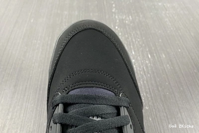 Black Stylish 567 845035-003 Retro Jordan Metallic 5 0913